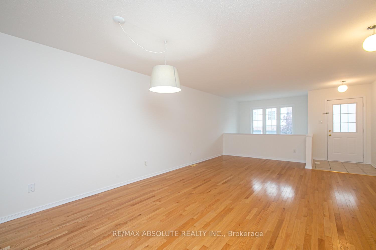 Photo 6 of Unit 38, 246 Gershwin Private, Ottawa, Westcliffe Estates — HOMEH