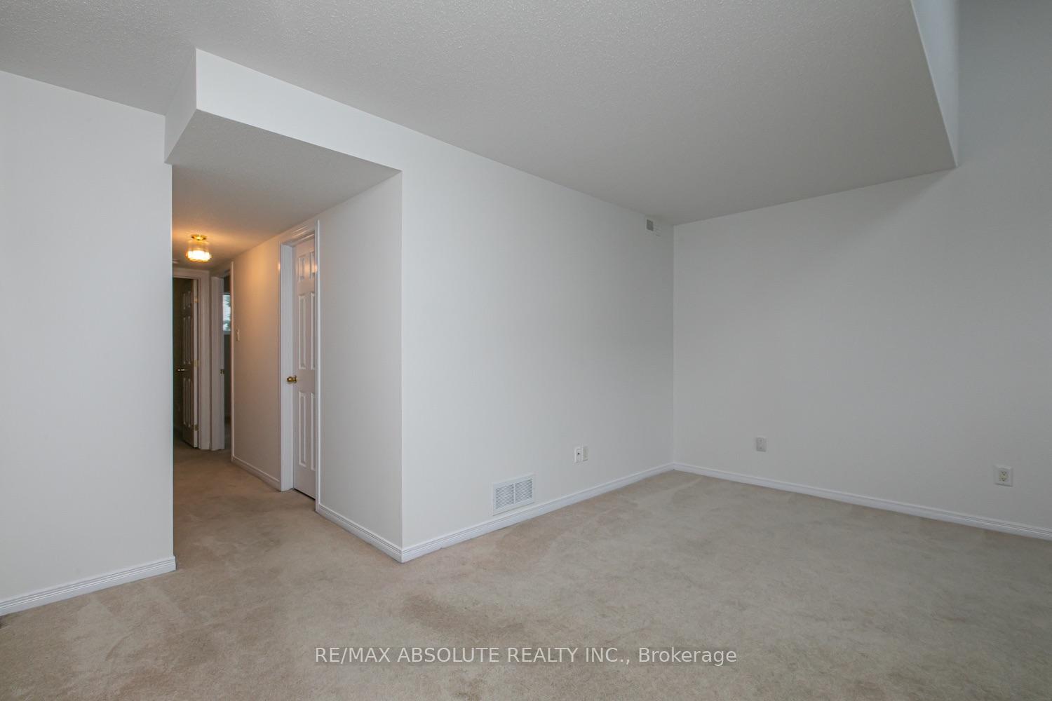 Photo 15 of Unit 38, 246 Gershwin Private, Ottawa, Westcliffe Estates — HOMEH