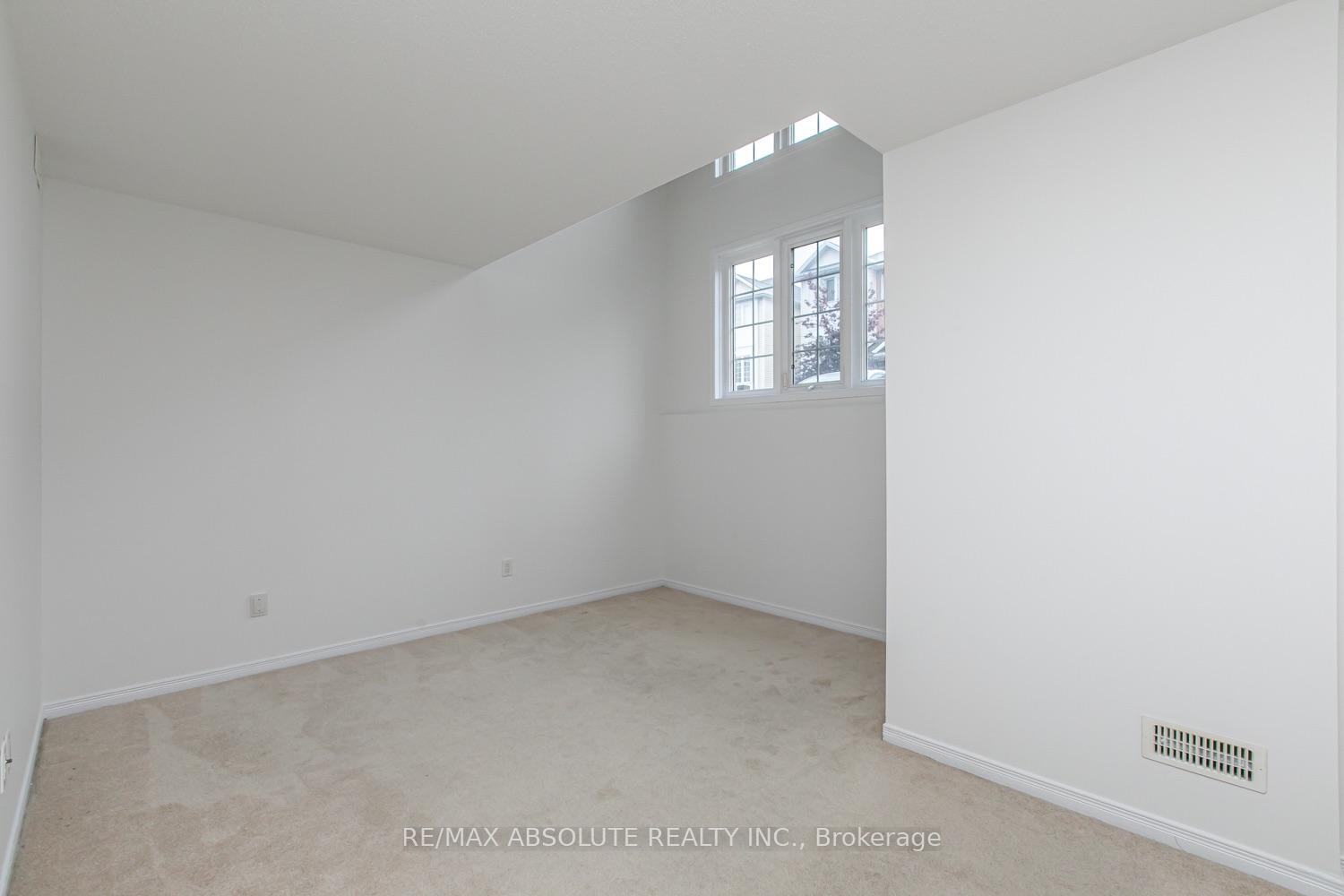 Photo 16 of Unit 38, 246 Gershwin Private, Ottawa, Westcliffe Estates — HOMEH