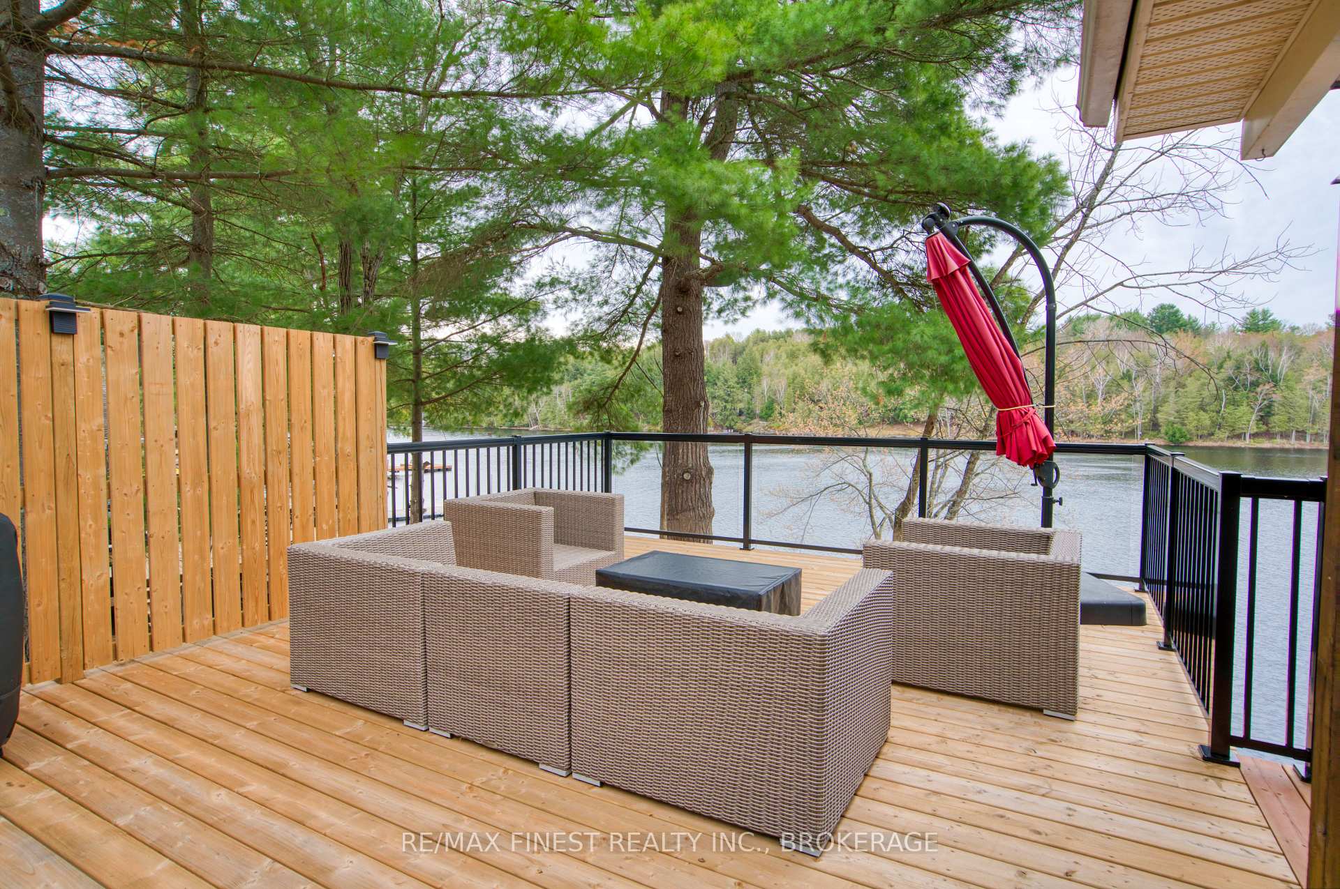 Photo 4 of 1046 Turner Way, Frontenac, Frontenac Centre — HOMEH