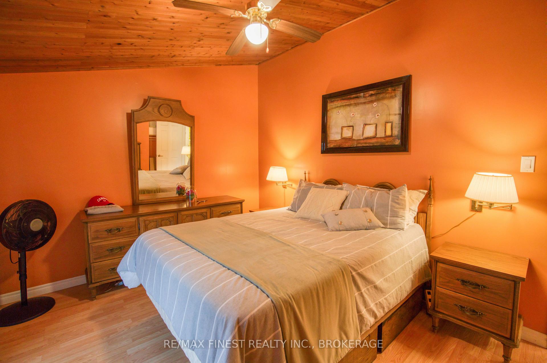 Photo 18 of 1046 Turner Way, Frontenac, Frontenac Centre — HOMEH