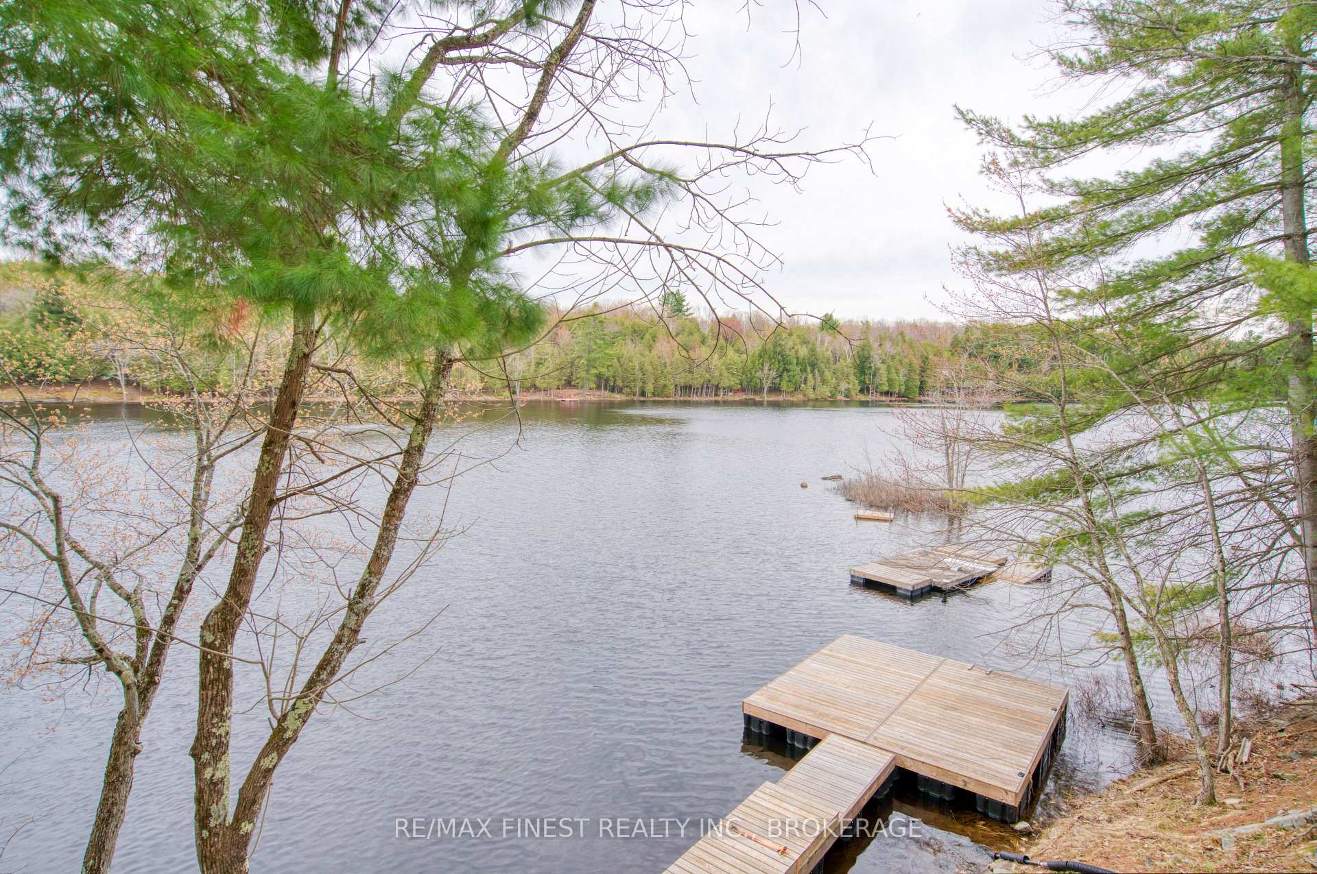 Photo 29 of 1046 Turner Way, Frontenac, Frontenac Centre — HOMEH