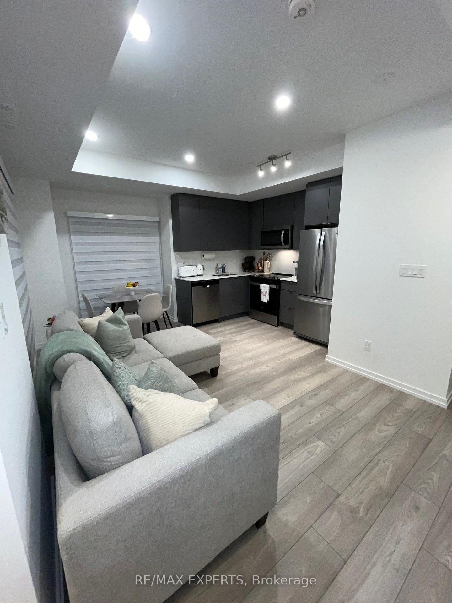 Photo 13 of Unit 27, 14 Lytham Green Circle, Newmarket, Glenway Estates — HOMEH