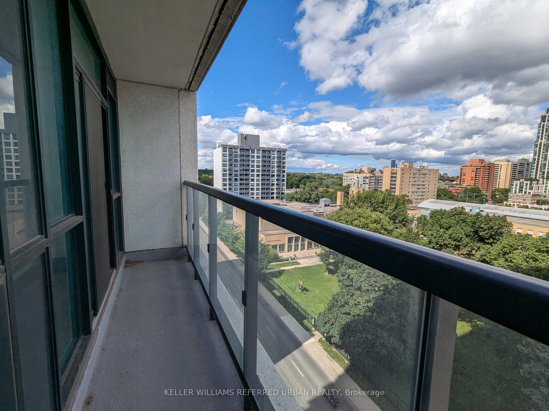 Photo 5 of Unit 804, 1486 Bathurst Street, Toronto, Humewood-Cedarvale — HOMEH