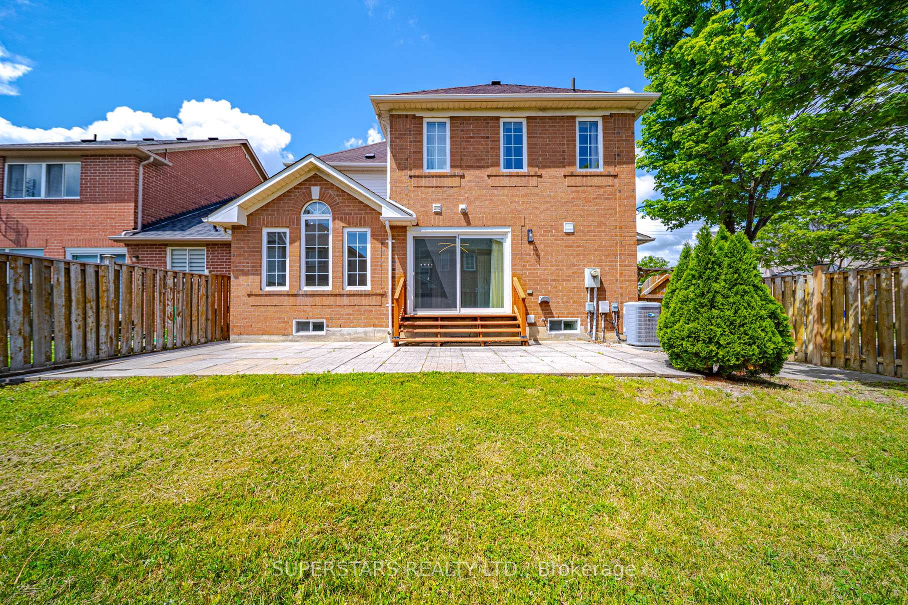 Photo 45 of 45 Tower Bridge Crescent, Markham, Berczy — HOMEH