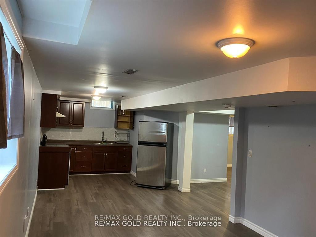 Photo 3 of Unit Bsmt, 27 Middlecote Drive, Ajax, Central — HOMEH
