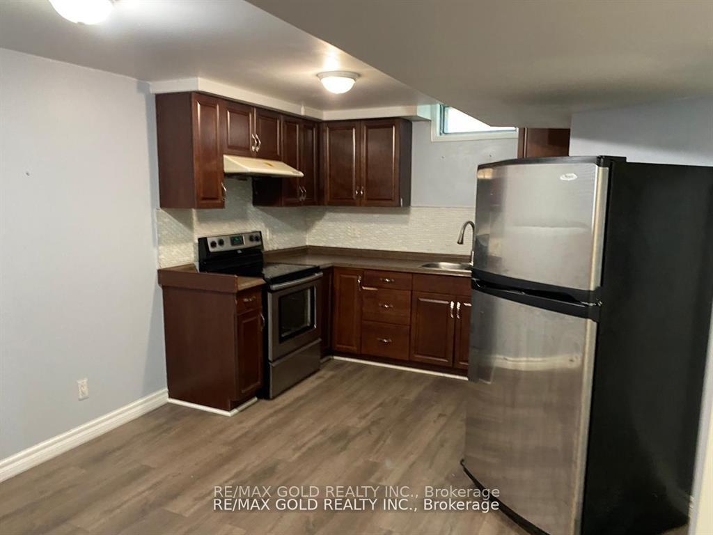Photo 14 of Unit Bsmt, 27 Middlecote Drive, Ajax, Central — HOMEH