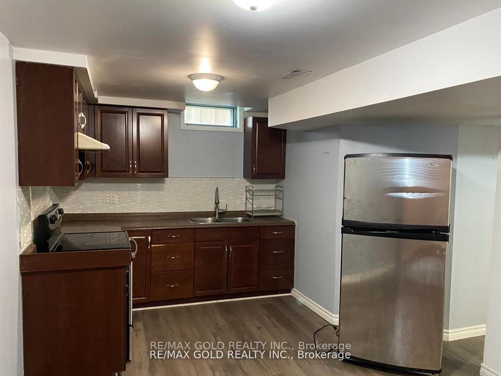 Photo 15 of Unit Bsmt, 27 Middlecote Drive, Ajax, Central — HOMEH