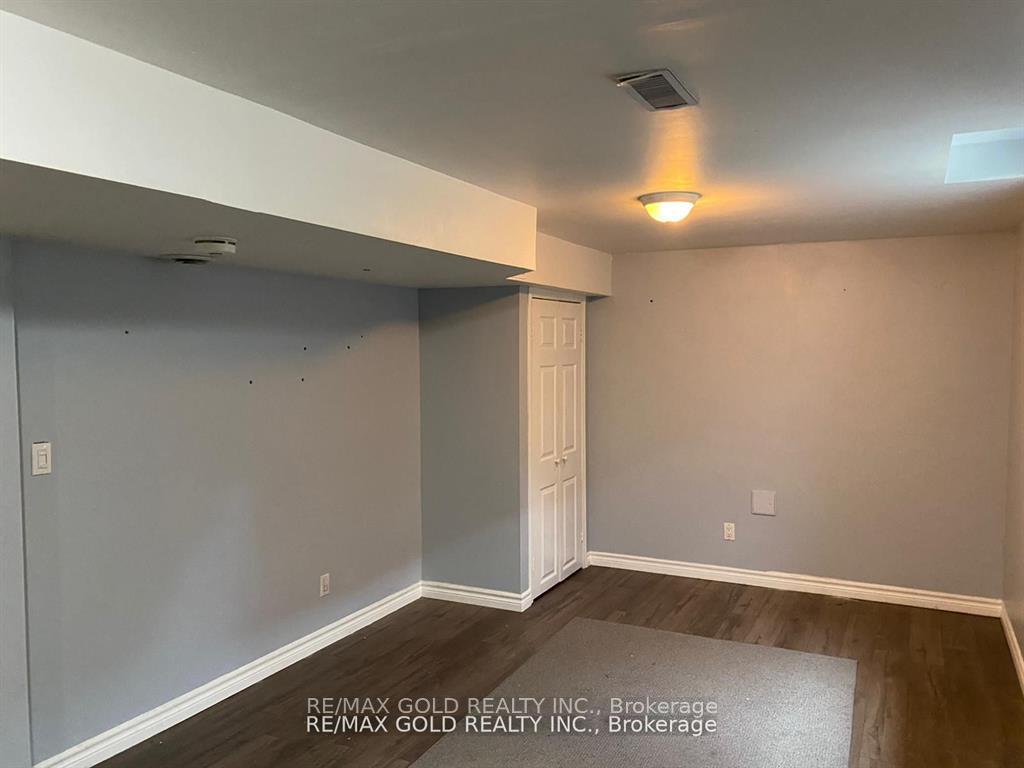 Photo 25 of Unit Bsmt, 27 Middlecote Drive, Ajax, Central — HOMEH