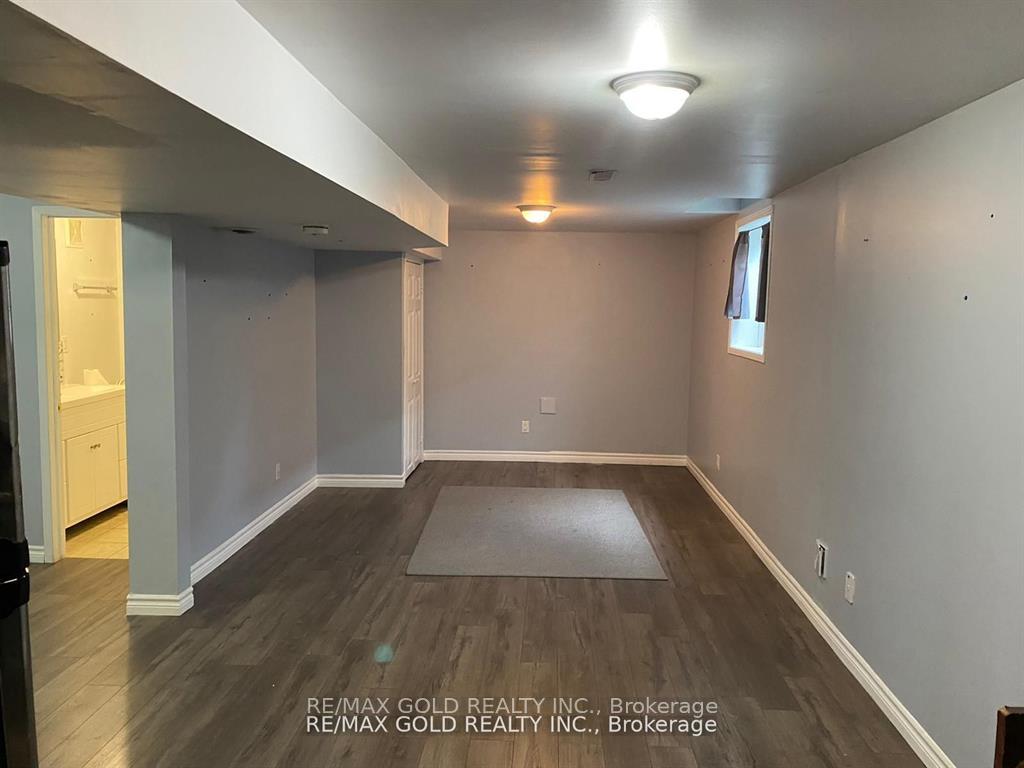 Photo 27 of Unit Bsmt, 27 Middlecote Drive, Ajax, Central — HOMEH