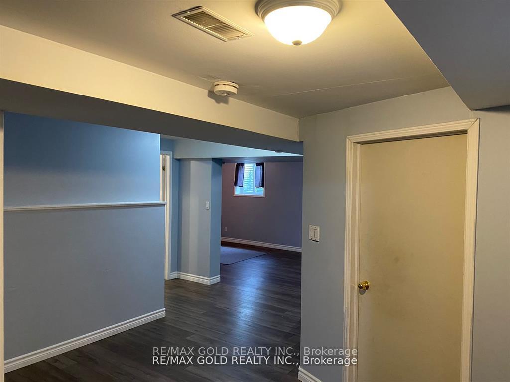 Photo 31 of Unit Bsmt, 27 Middlecote Drive, Ajax, Central — HOMEH