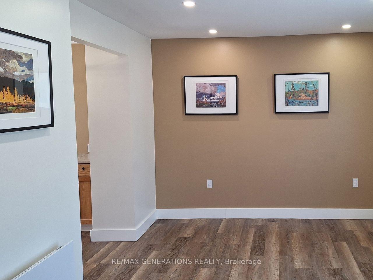 Photo 6 of 15 Ross Avenue, Marathon, TB-74 — HOMEH