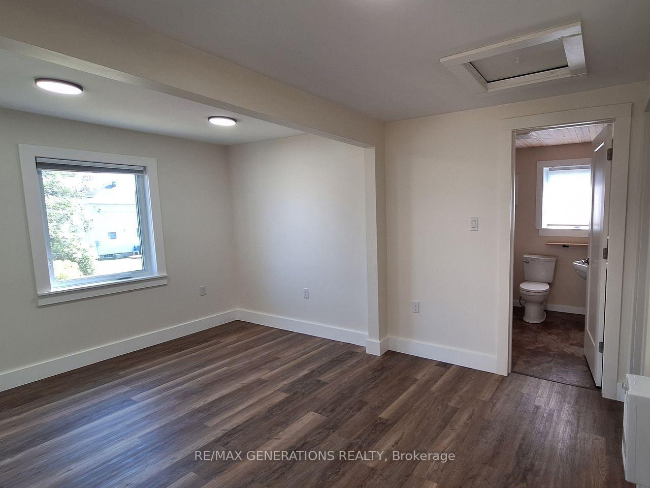 Photo 15 of 15 Ross Avenue, Marathon, TB-74 — HOMEH