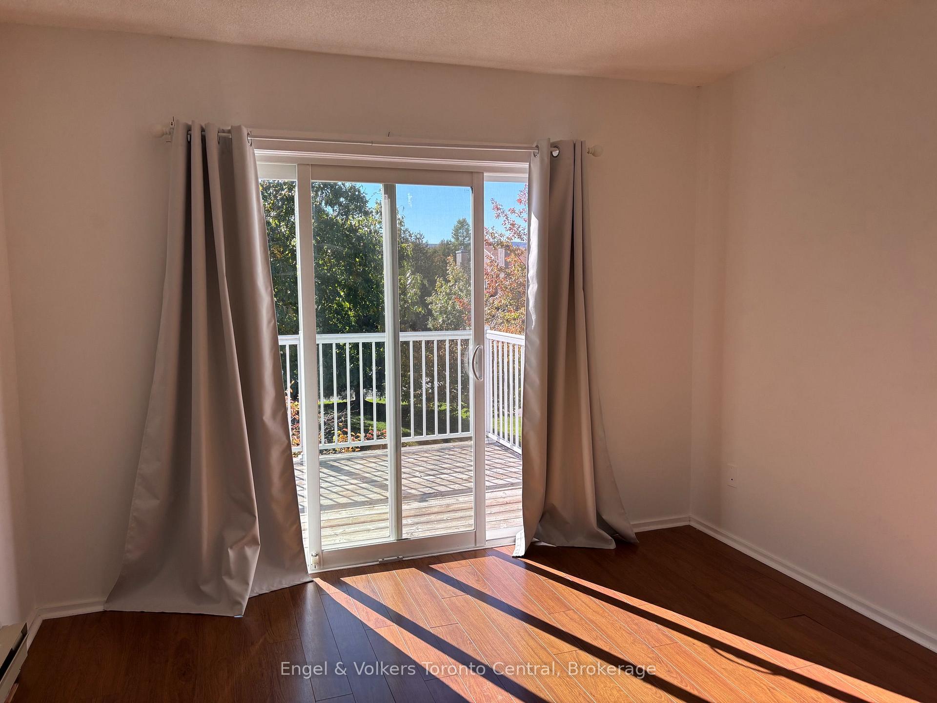 Photo 6 of Unit 93, 23 Dawson Drive, Collingwood — HOMEH