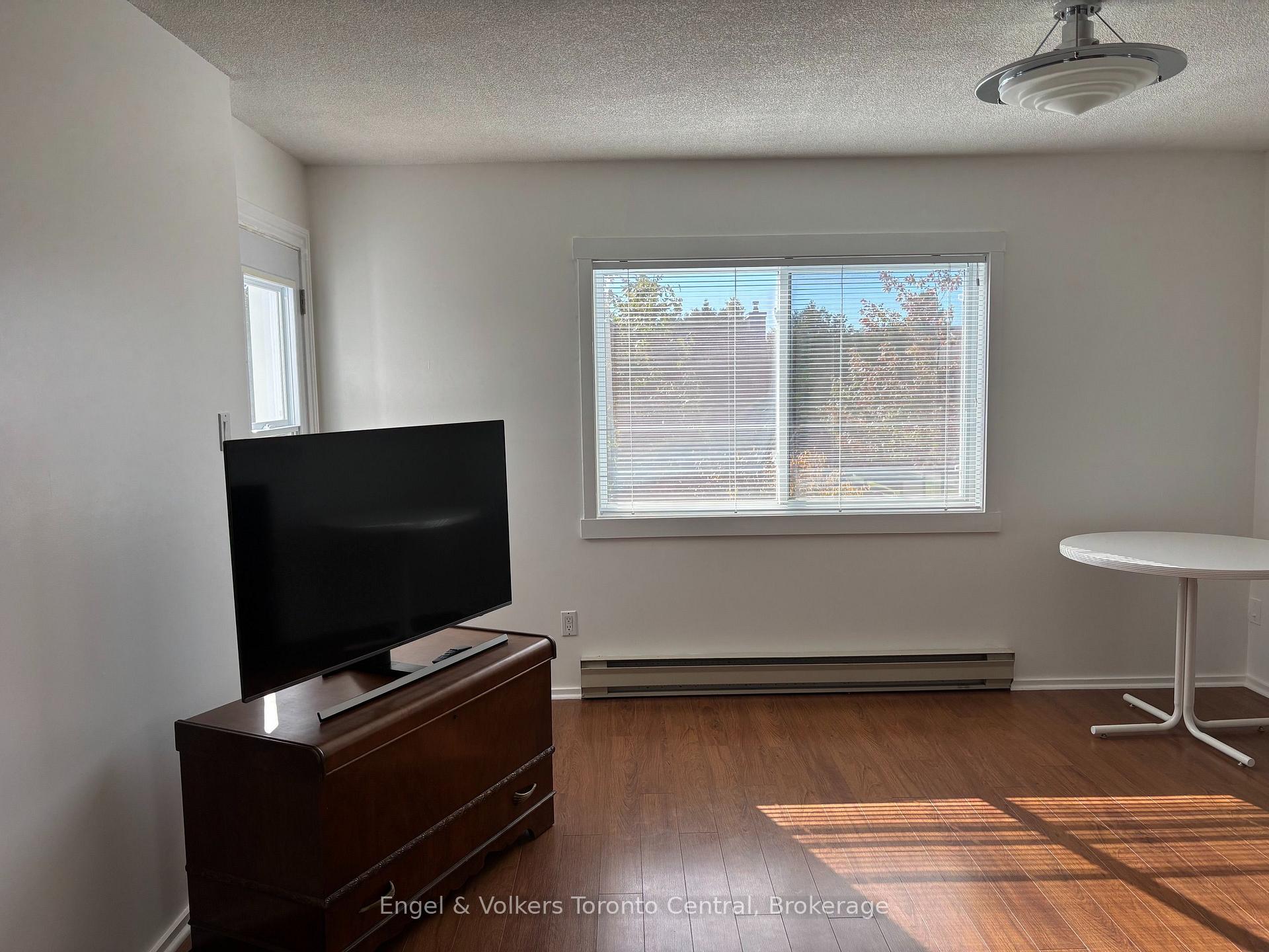 Photo 7 of Unit 93, 23 Dawson Drive, Collingwood — HOMEH