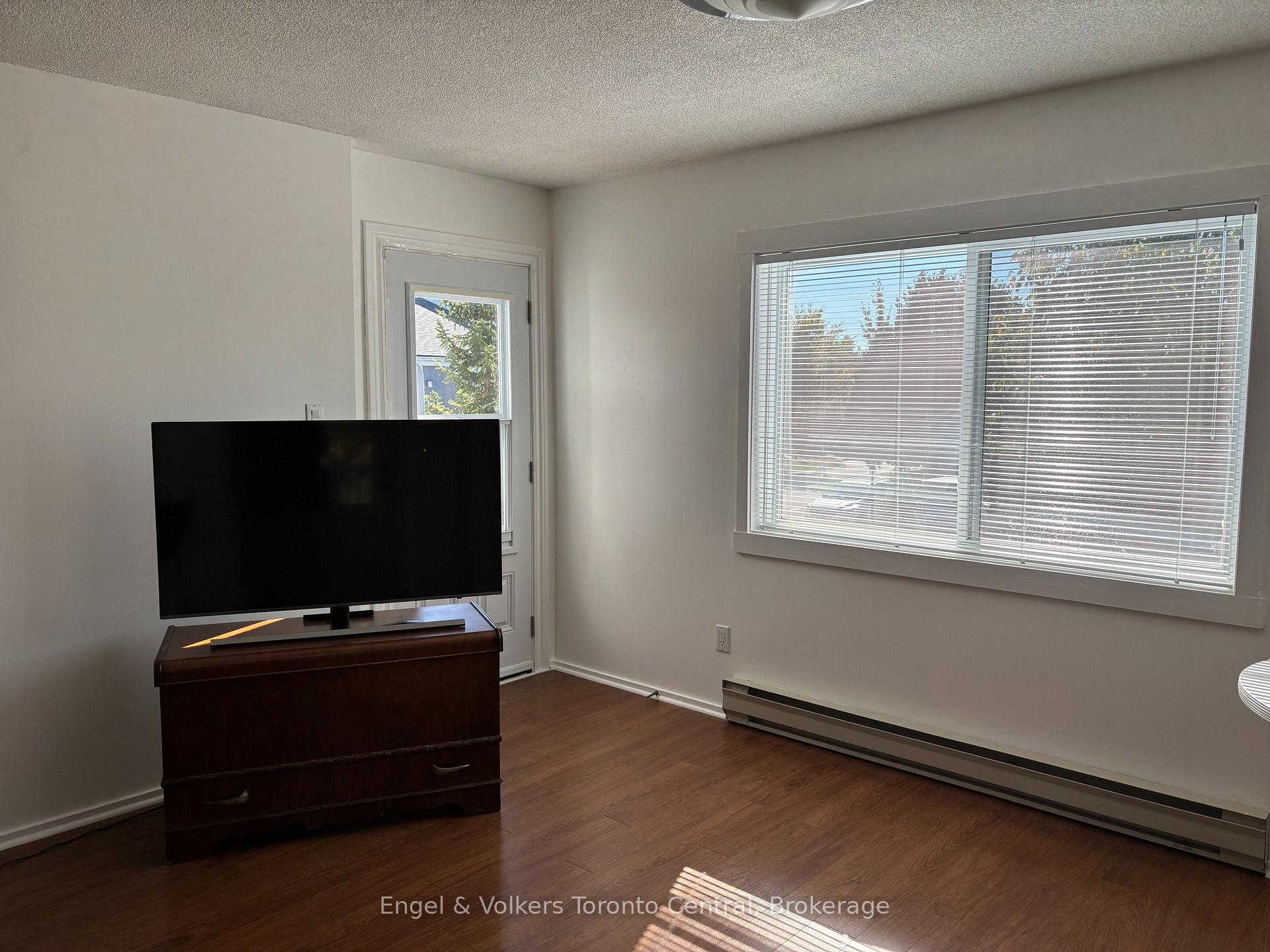Photo 11 of Unit 93, 23 Dawson Drive, Collingwood — HOMEH