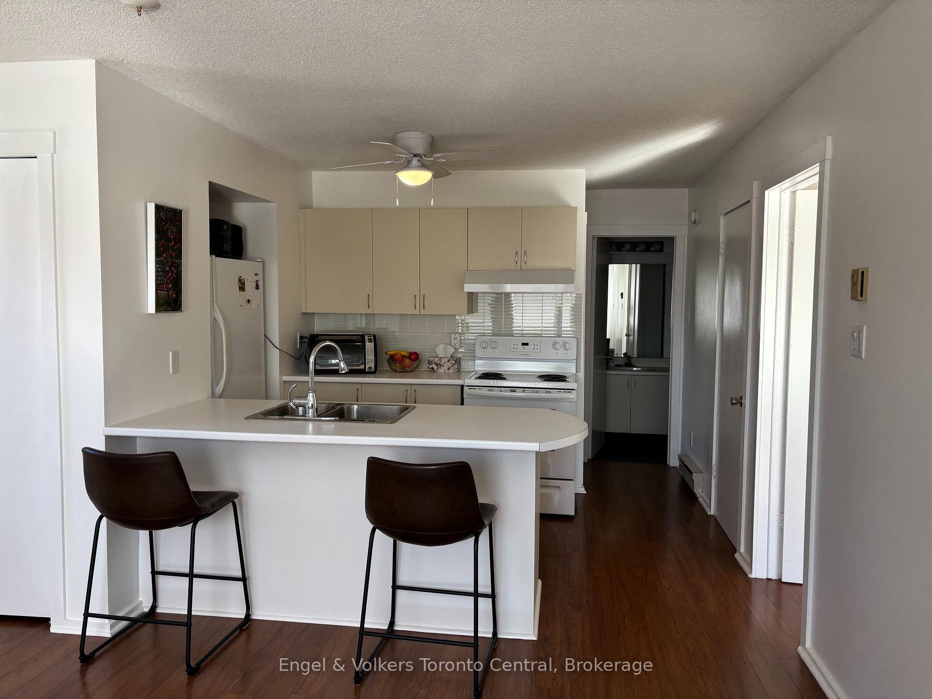 Photo 15 of Unit 93, 23 Dawson Drive, Collingwood — HOMEH