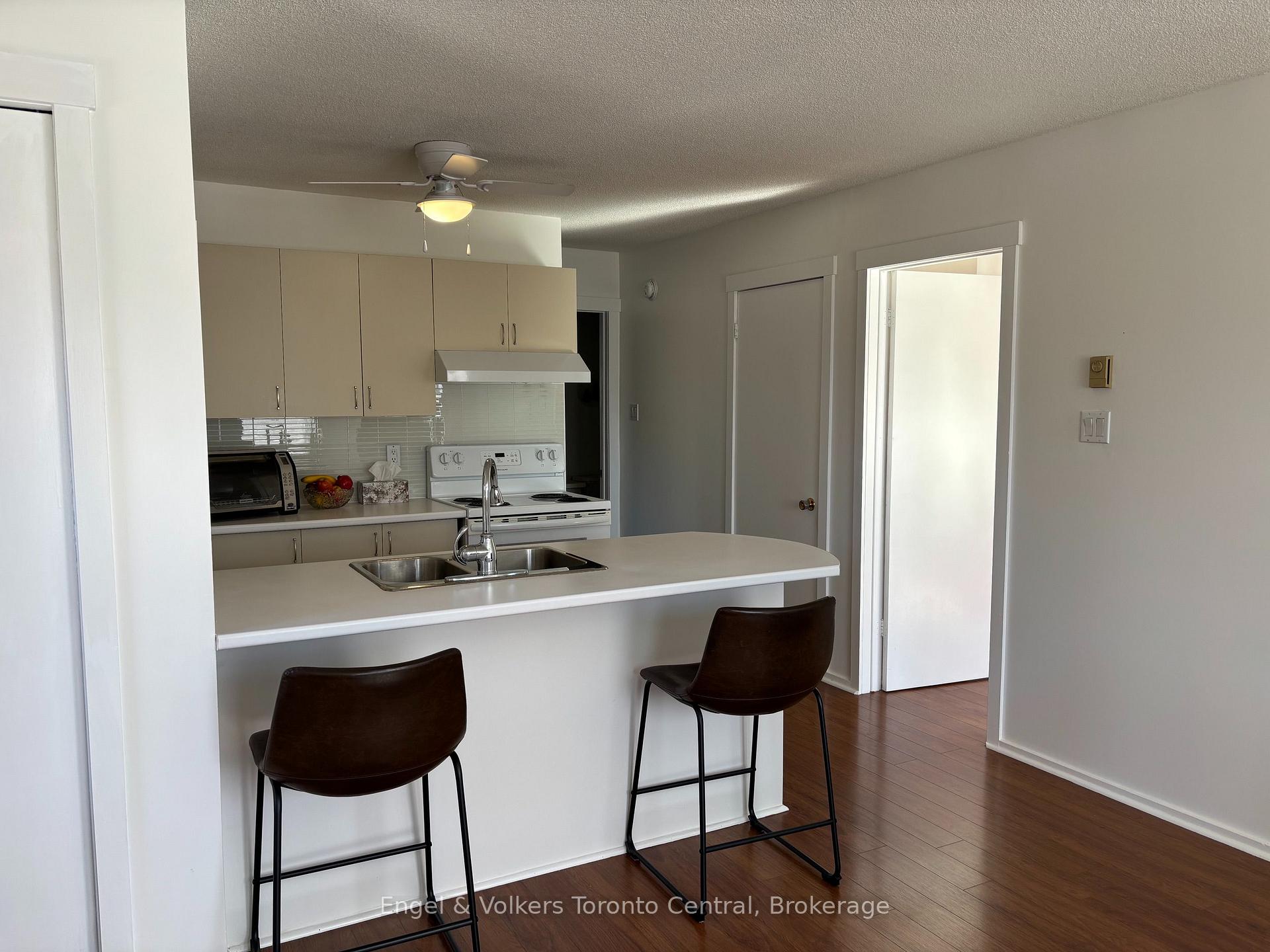 Photo 16 of Unit 93, 23 Dawson Drive, Collingwood — HOMEH