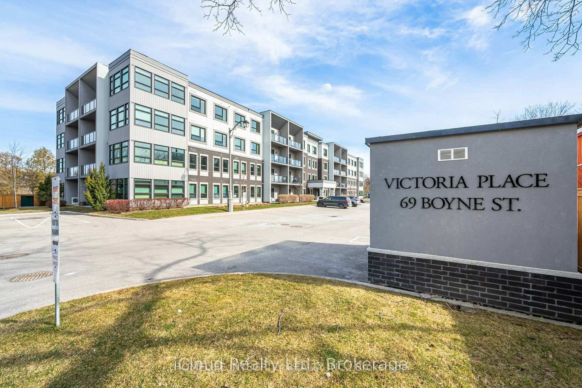 Photo 1 of Unit 402, 69 Boyne Street, New Tecumseth, Alliston — HOMEH
