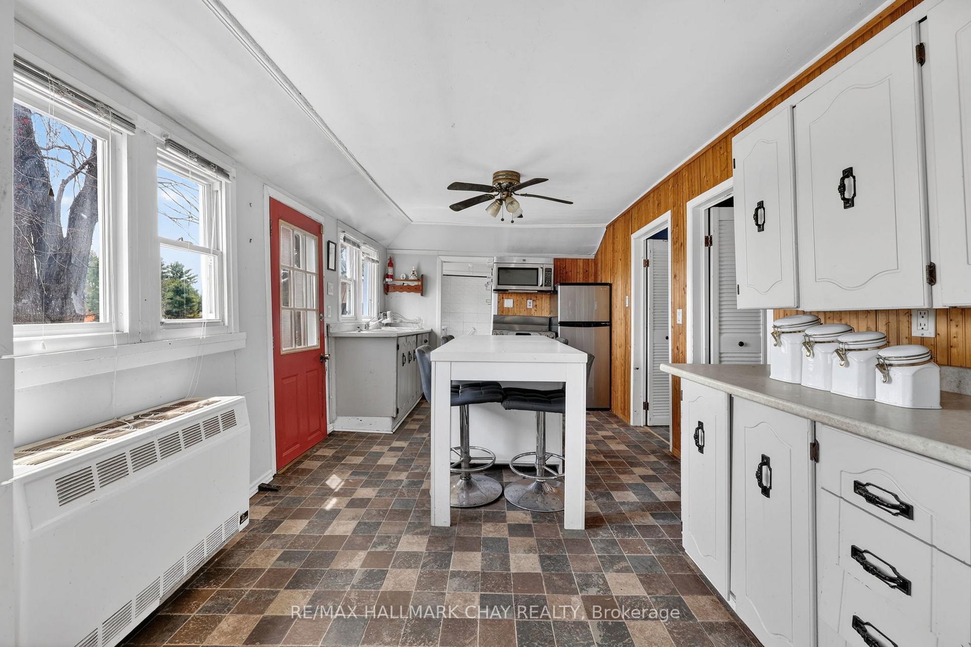 Photo 8 of 127 Monck Road, Kawartha Lakes, Dalton — HOMEH