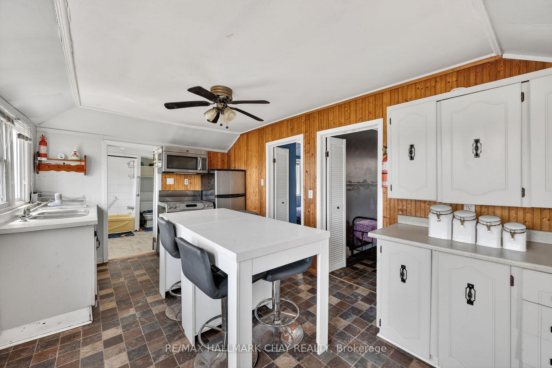 Photo 9 of 127 Monck Road, Kawartha Lakes, Dalton — HOMEH