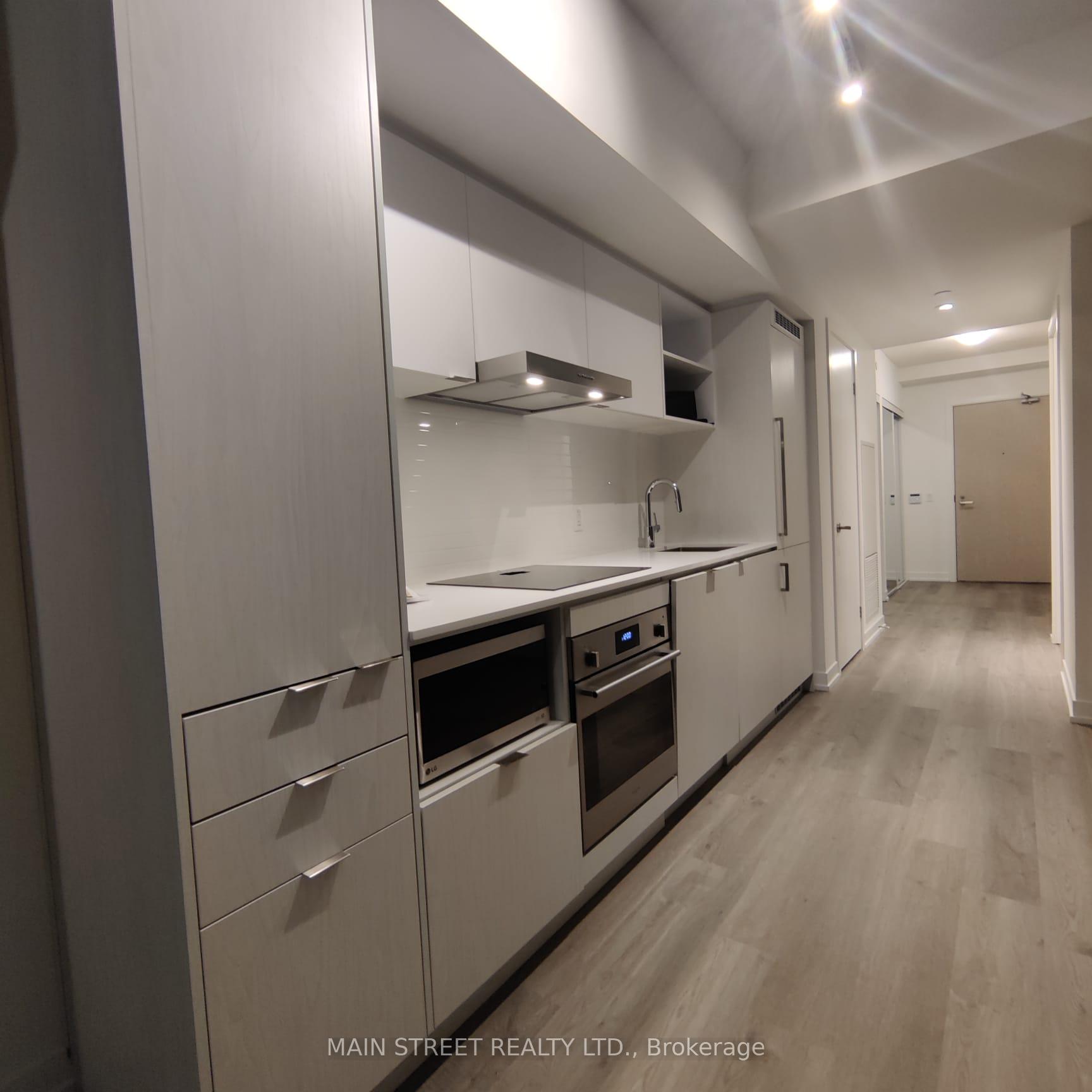 Photo 5 of Unit 3701, 55 Cooper Street, Toronto, Waterfront Communities — HOMEH