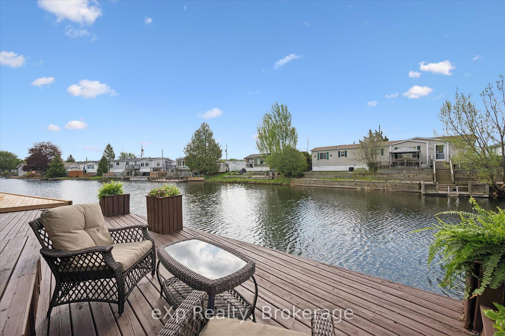 Photo 36 of 18 Jasper Heights Private, Puslinch, Rural Puslinch East — HOMEH