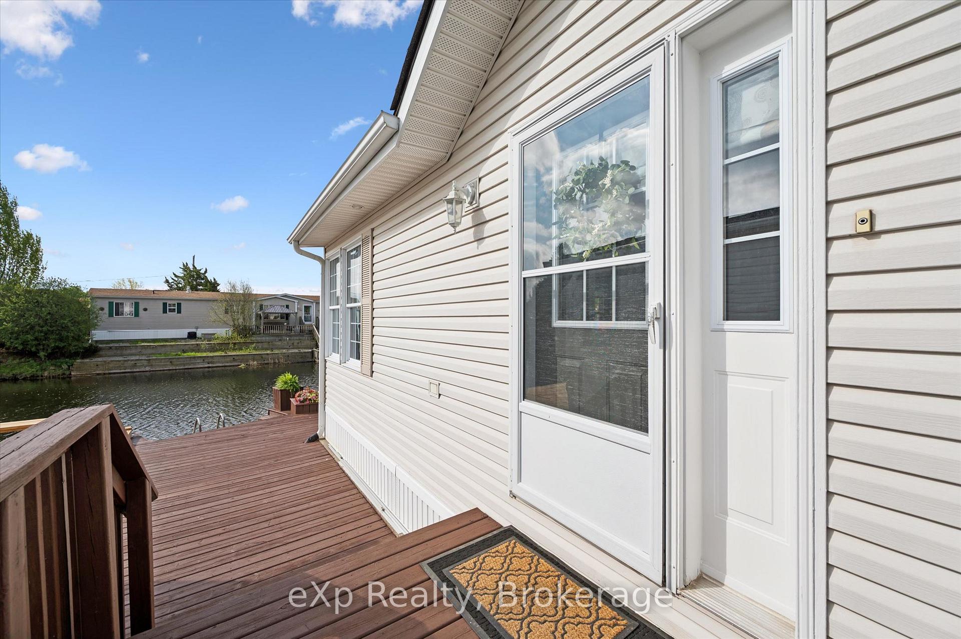 Photo 44 of 18 Jasper Heights Private, Puslinch, Rural Puslinch East — HOMEH