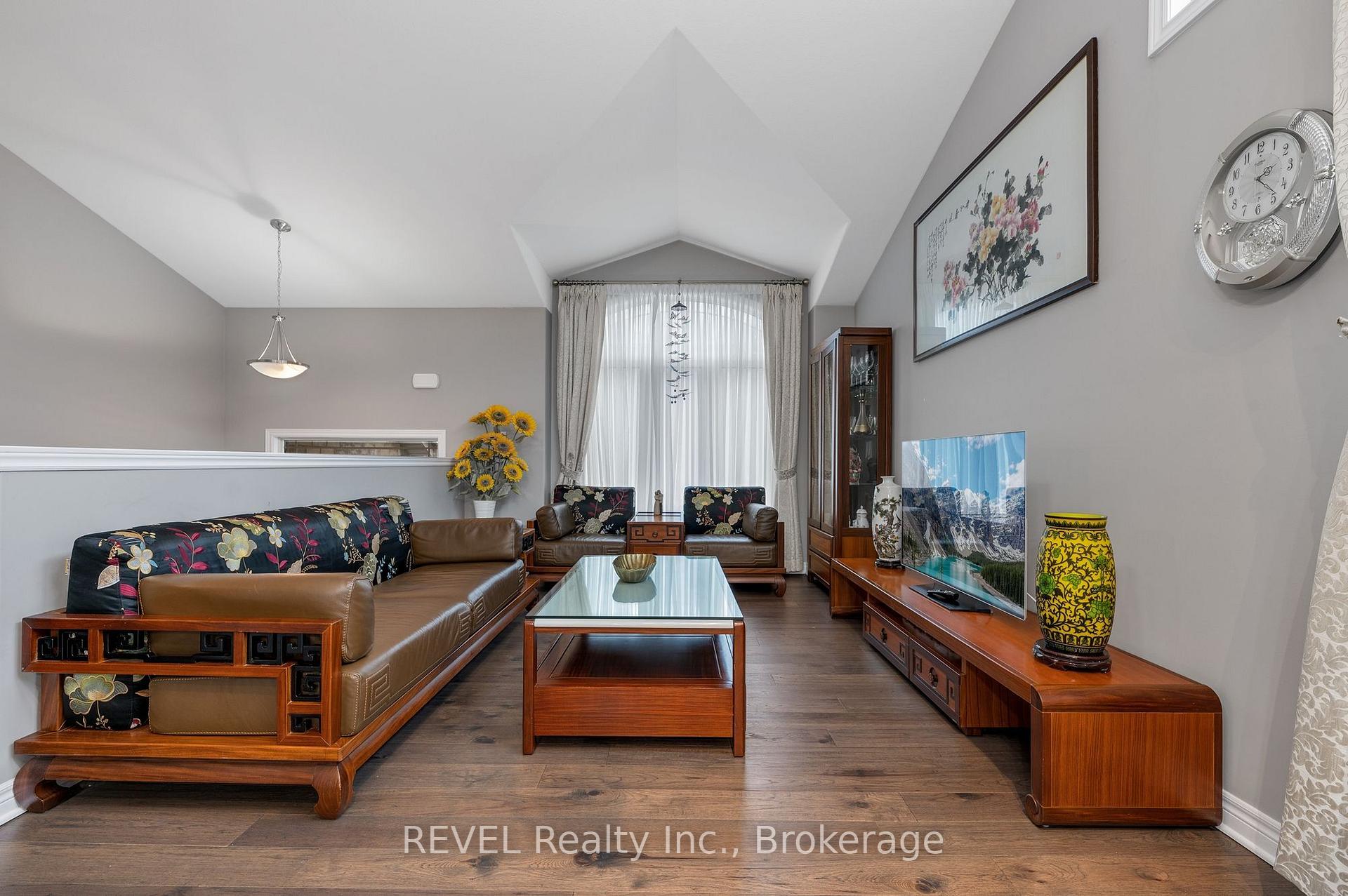 Photo 10 of 7833 Oldfield Road, Niagara Falls, Oldfield — HOMEH