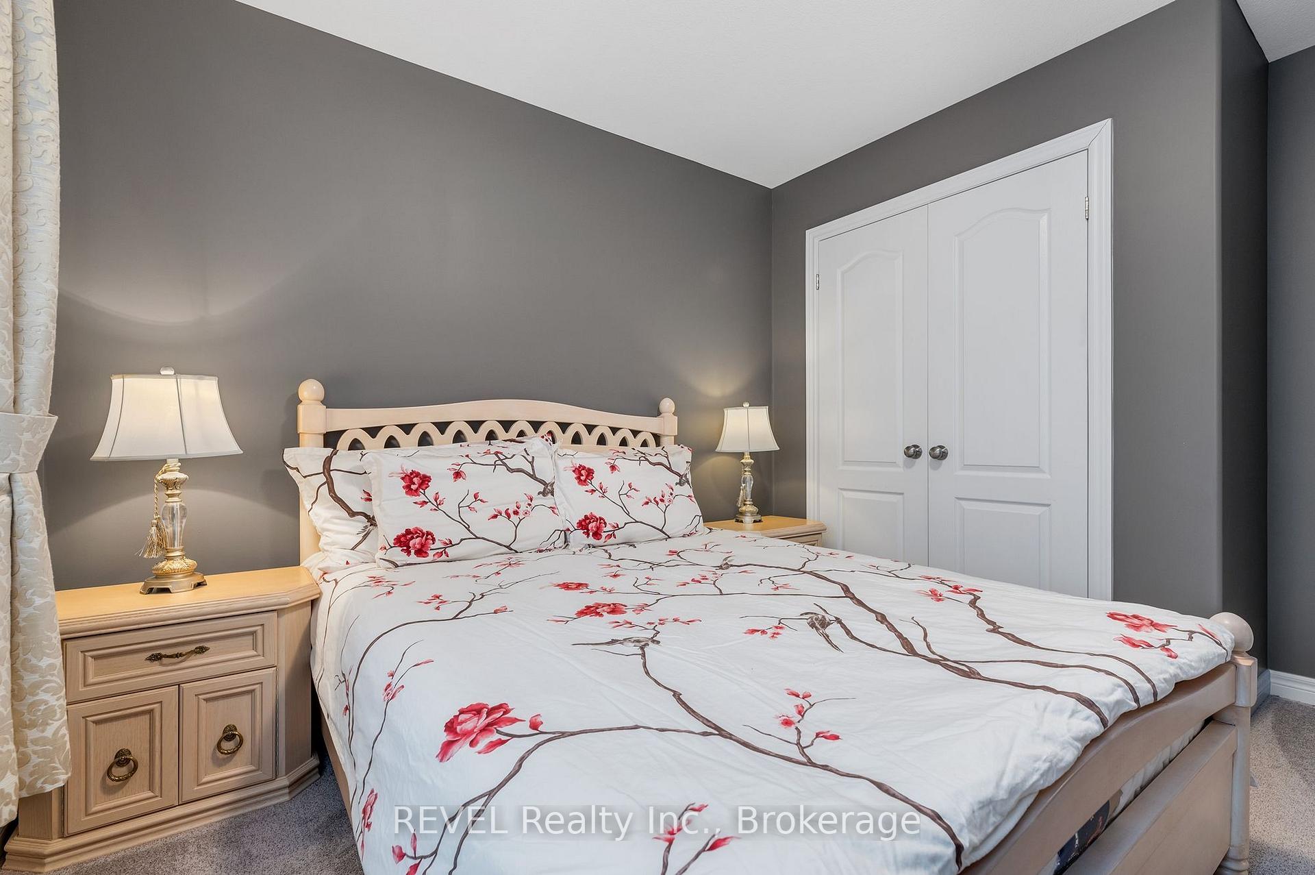Photo 13 of 7833 Oldfield Road, Niagara Falls, Oldfield — HOMEH