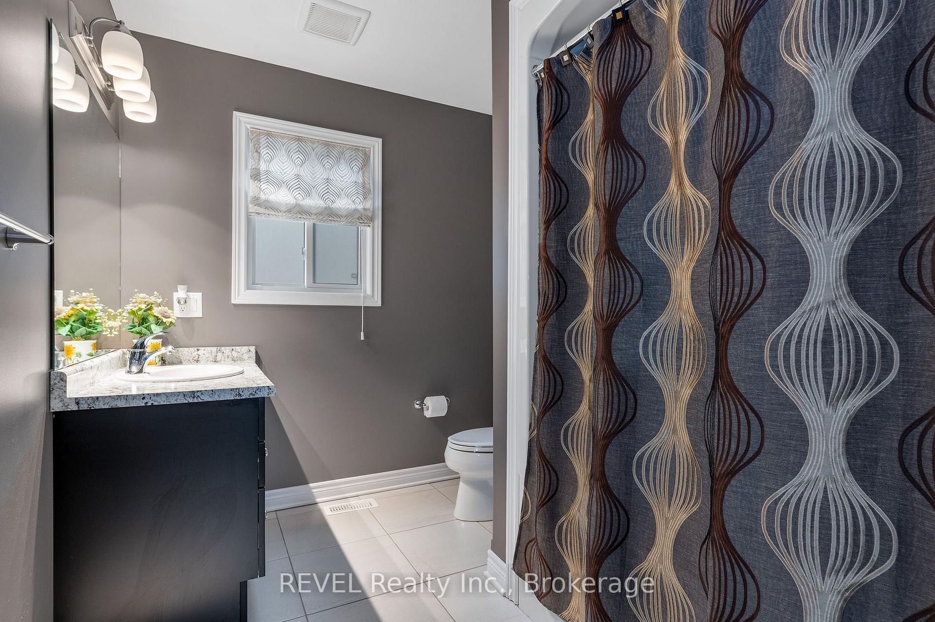 Photo 14 of 7833 Oldfield Road, Niagara Falls, Oldfield — HOMEH