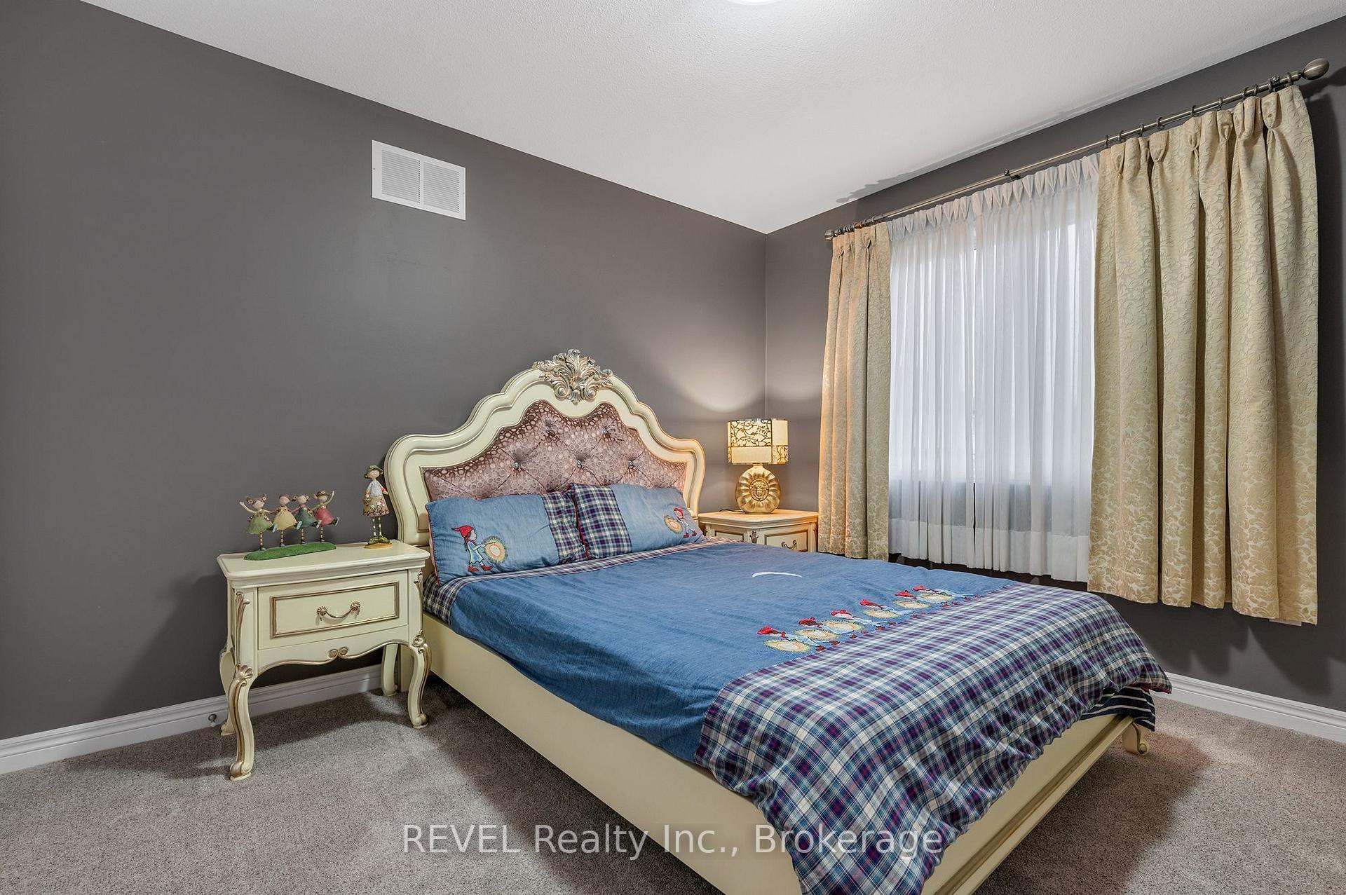 Photo 19 of 7833 Oldfield Road, Niagara Falls, Oldfield — HOMEH