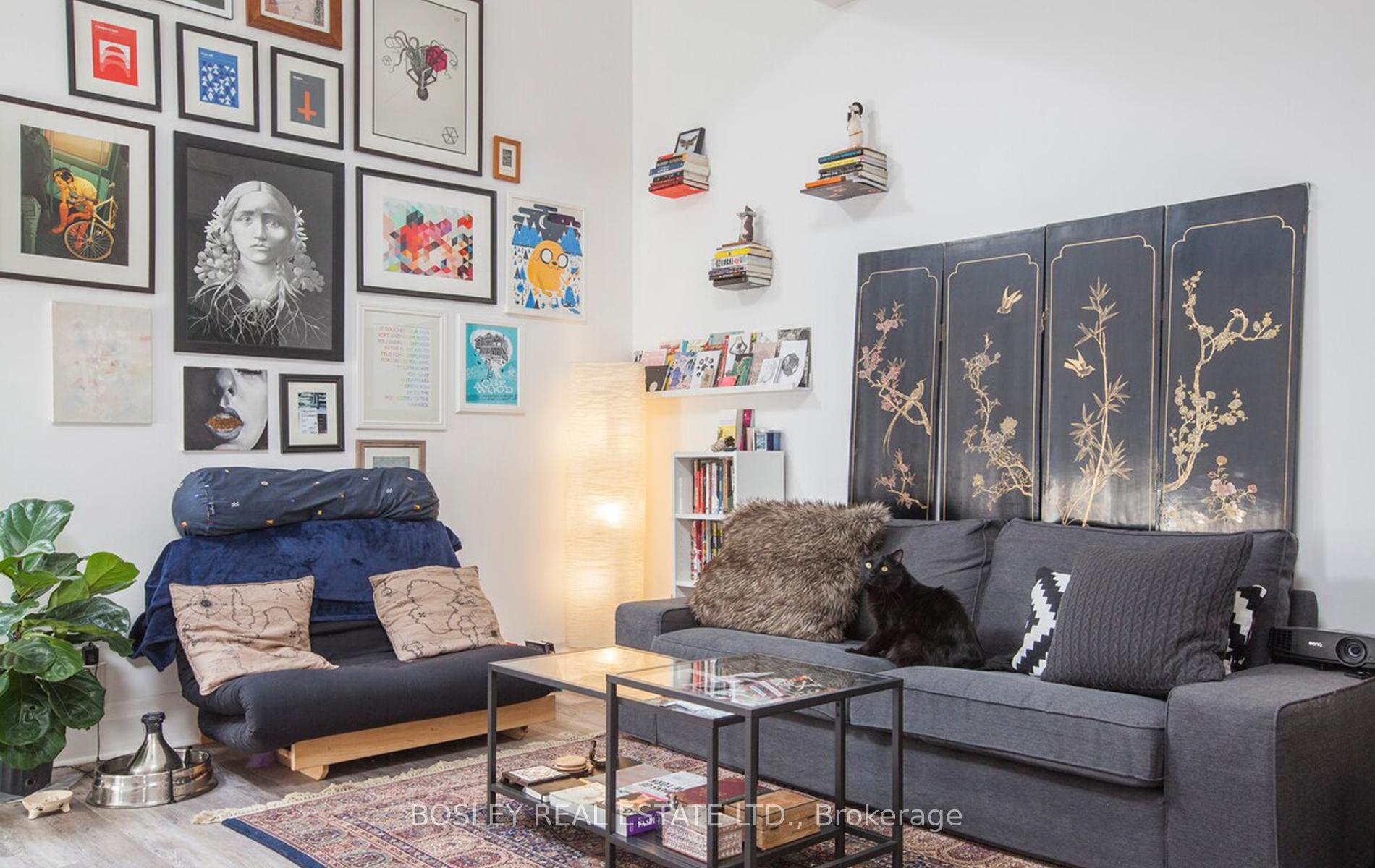 Photo 2 of Unit 202, 137 Roncesvalles Avenue, Toronto, Roncesvalles — HOMEH