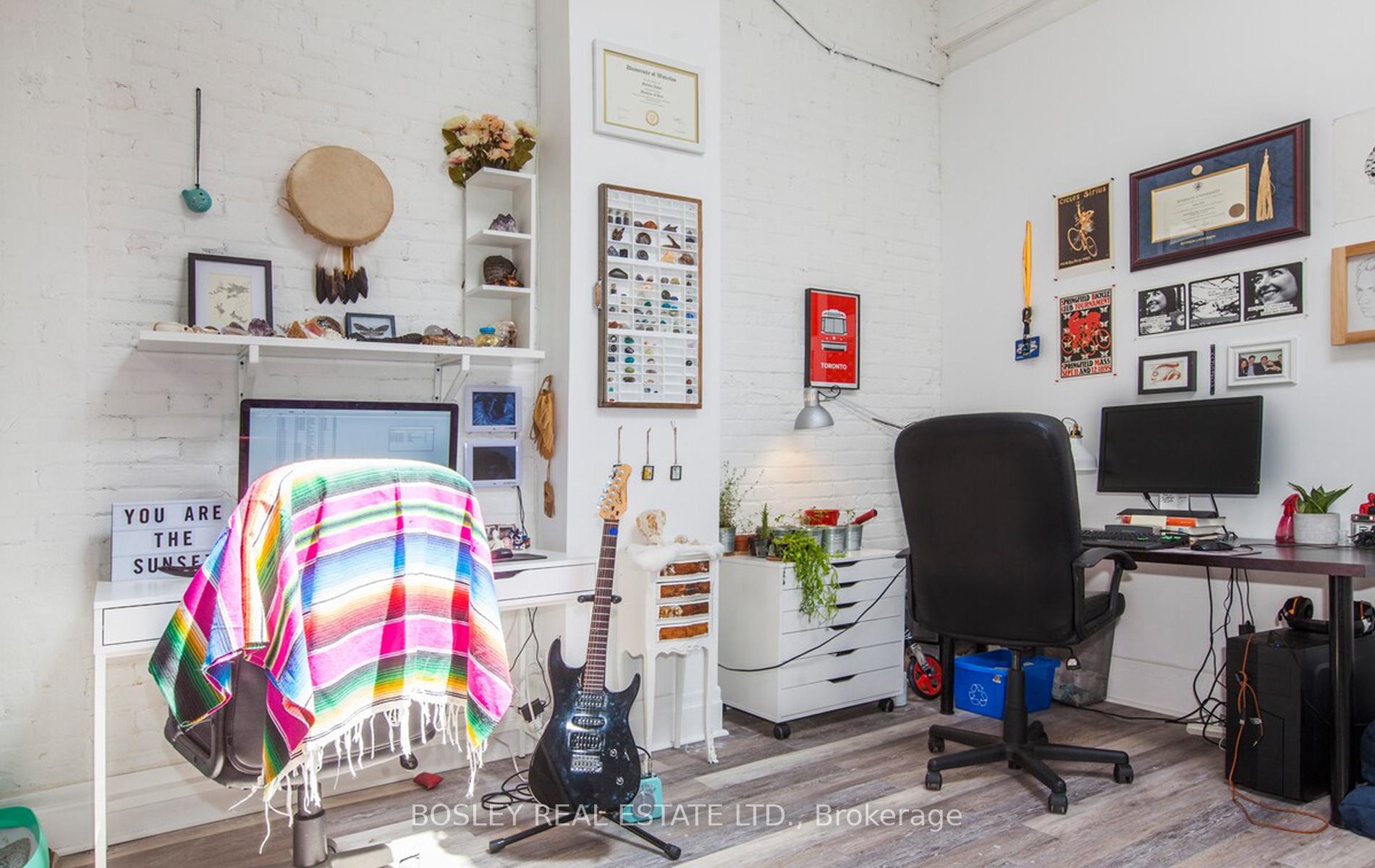 Photo 6 of Unit 202, 137 Roncesvalles Avenue, Toronto, Roncesvalles — HOMEH