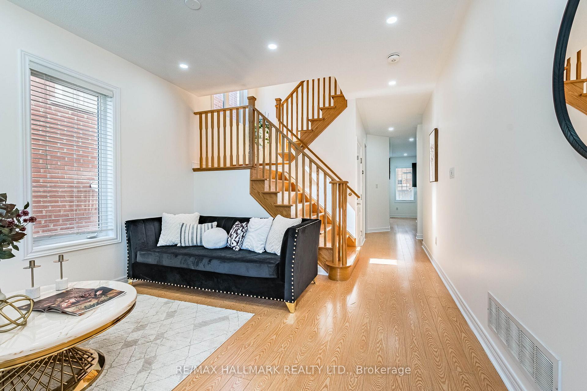 Photo 5 of 4 Callalily Road, Brampton, Northwest Sandalwood Parkway — HOMEH