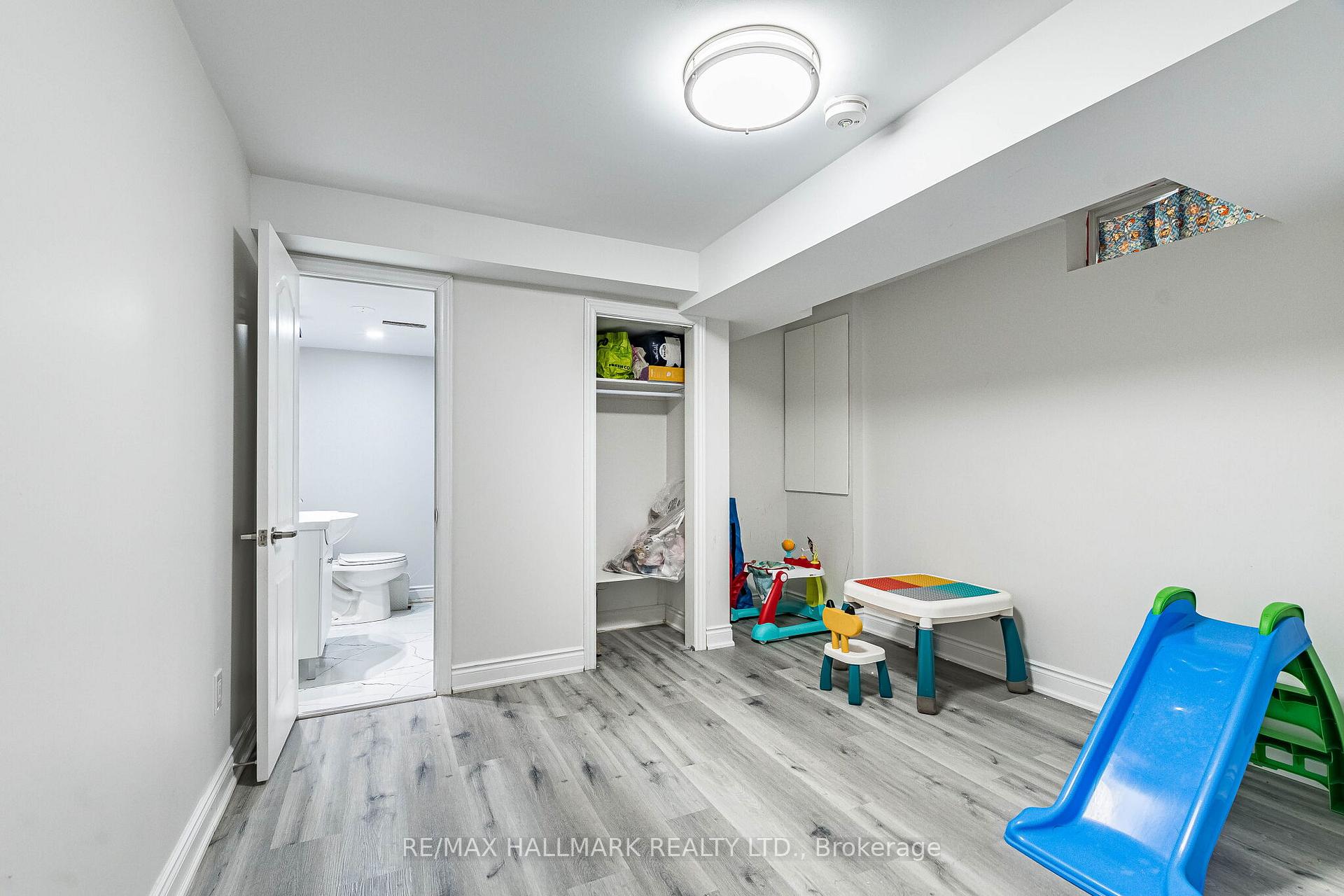 Photo 40 of 4 Callalily Road, Brampton, Northwest Sandalwood Parkway — HOMEH