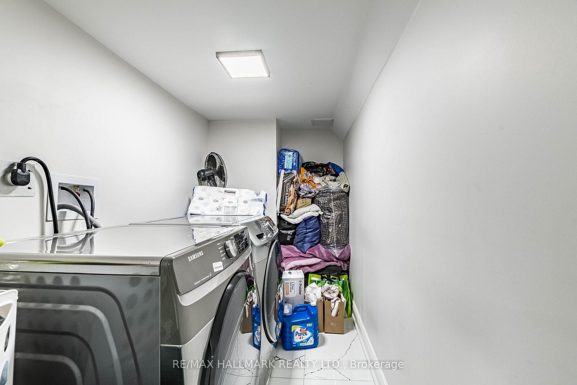 Photo 46 of 4 Callalily Road, Brampton, Northwest Sandalwood Parkway — HOMEH