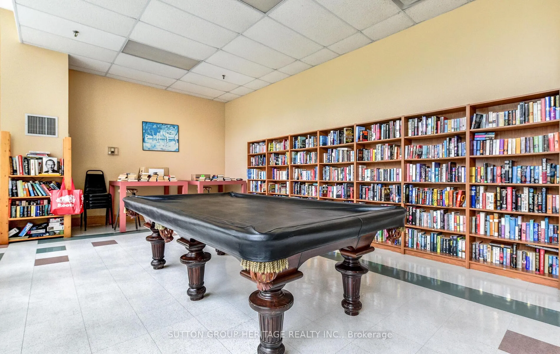 Photo 33 of Unit 405, 70 Cumberland Lane, Ajax, South West — HOMEH
