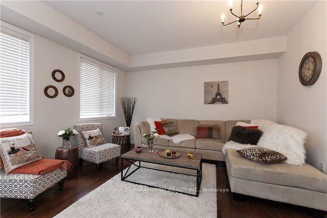 Photo 4 of 1301 Granrock Crescent, Mississauga, East Credit — HOMEH