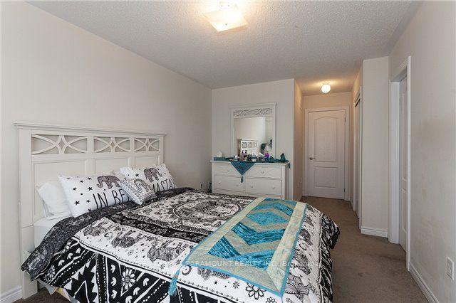 Photo 10 of 1301 Granrock Crescent, Mississauga, East Credit — HOMEH