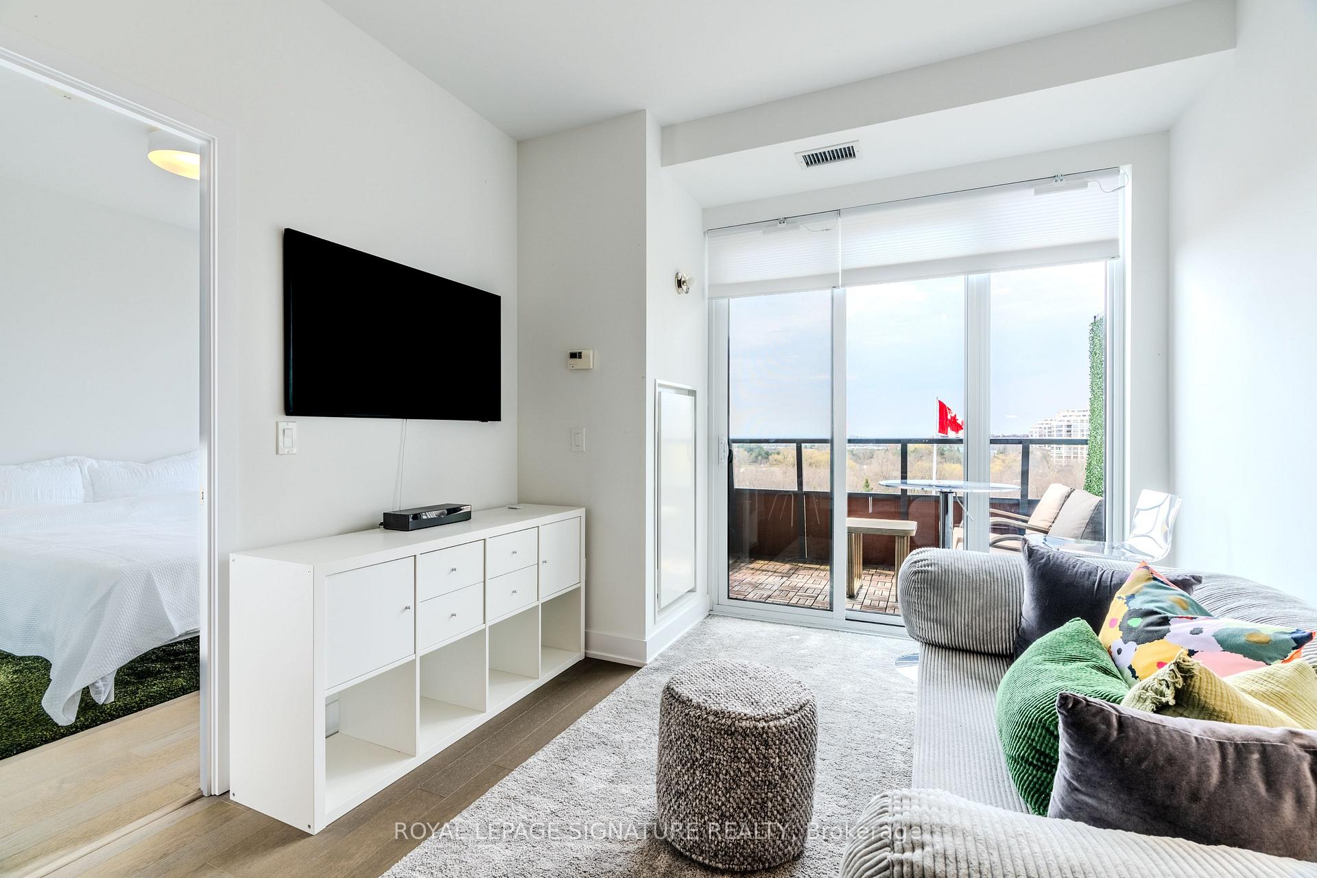 Photo 3 of Unit 515, 20 Shore Breeze Drive, Etobicoke, Mimico — HOMEH