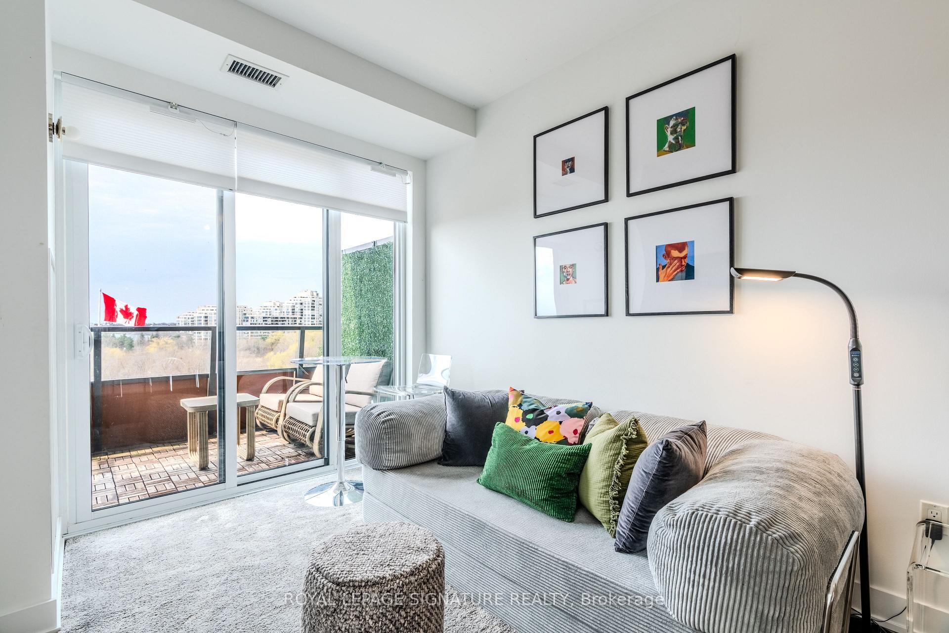 Photo 4 of Unit 515, 20 Shore Breeze Drive, Etobicoke, Mimico — HOMEH