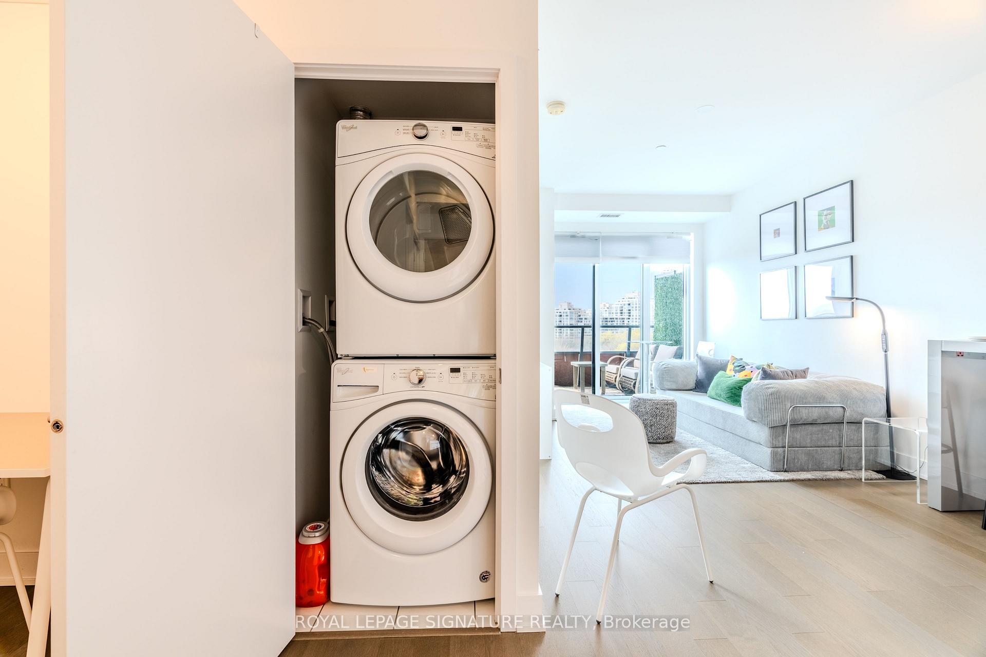 Photo 13 of Unit 515, 20 Shore Breeze Drive, Etobicoke, Mimico — HOMEH
