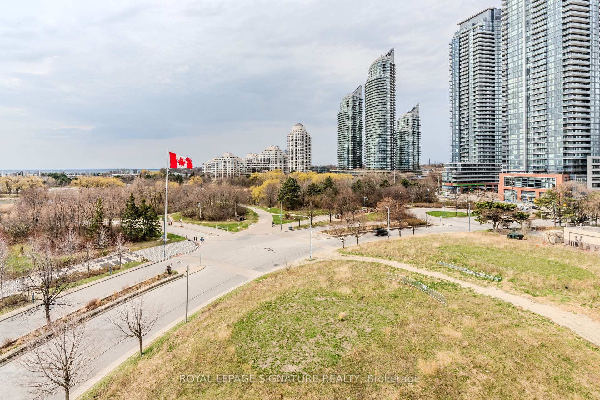 Photo 23 of Unit 515, 20 Shore Breeze Drive, Etobicoke, Mimico — HOMEH