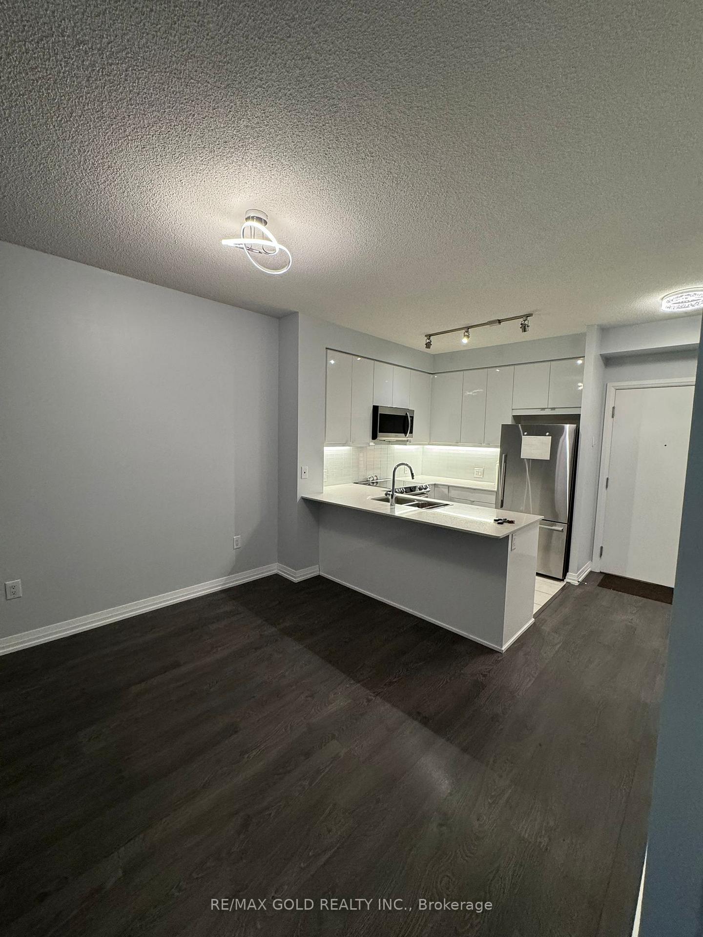 Photo 8 of Unit 514, 50 Thomas Riley Road, Etobicoke, Islington-City Centre West — HOMEH