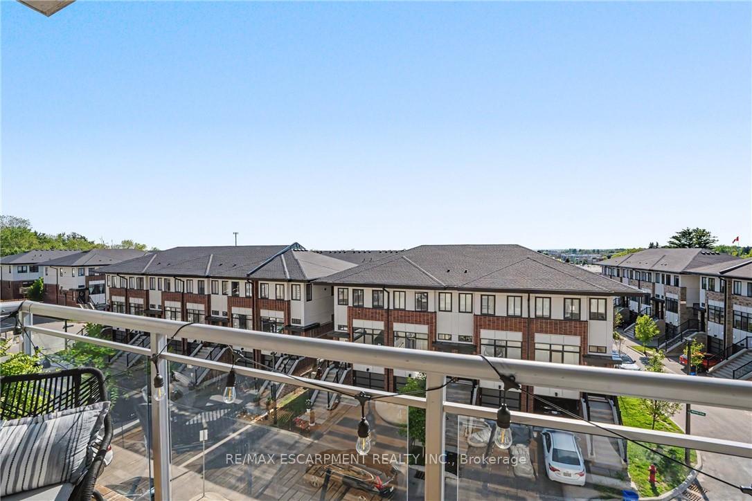 Photo 12 of Unit 414, 16 Markle Crescent, Hamilton, Ancaster — HOMEH