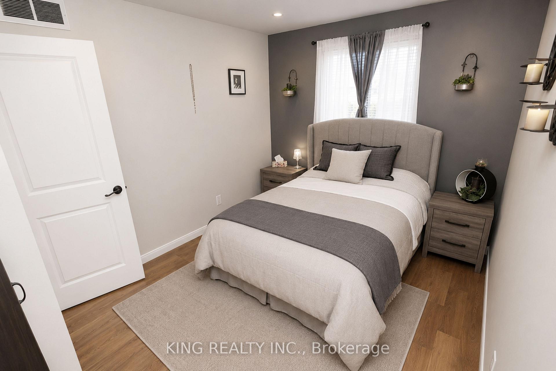 Photo 12 of 2613 Carissa Avenue, Windsor, Forest Glade — HOMEH