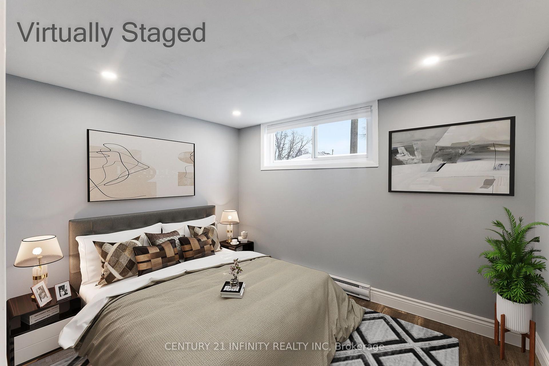 Photo 4 of 10 Coleman Street, Clarington, Bowmanville — HOMEH