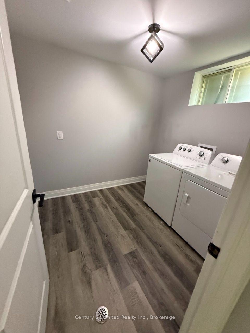 Photo 7 of Unit Unit A, 2603 Foxmeadow Road, Peterborough, Ashburnham Ward 4 — HOMEH