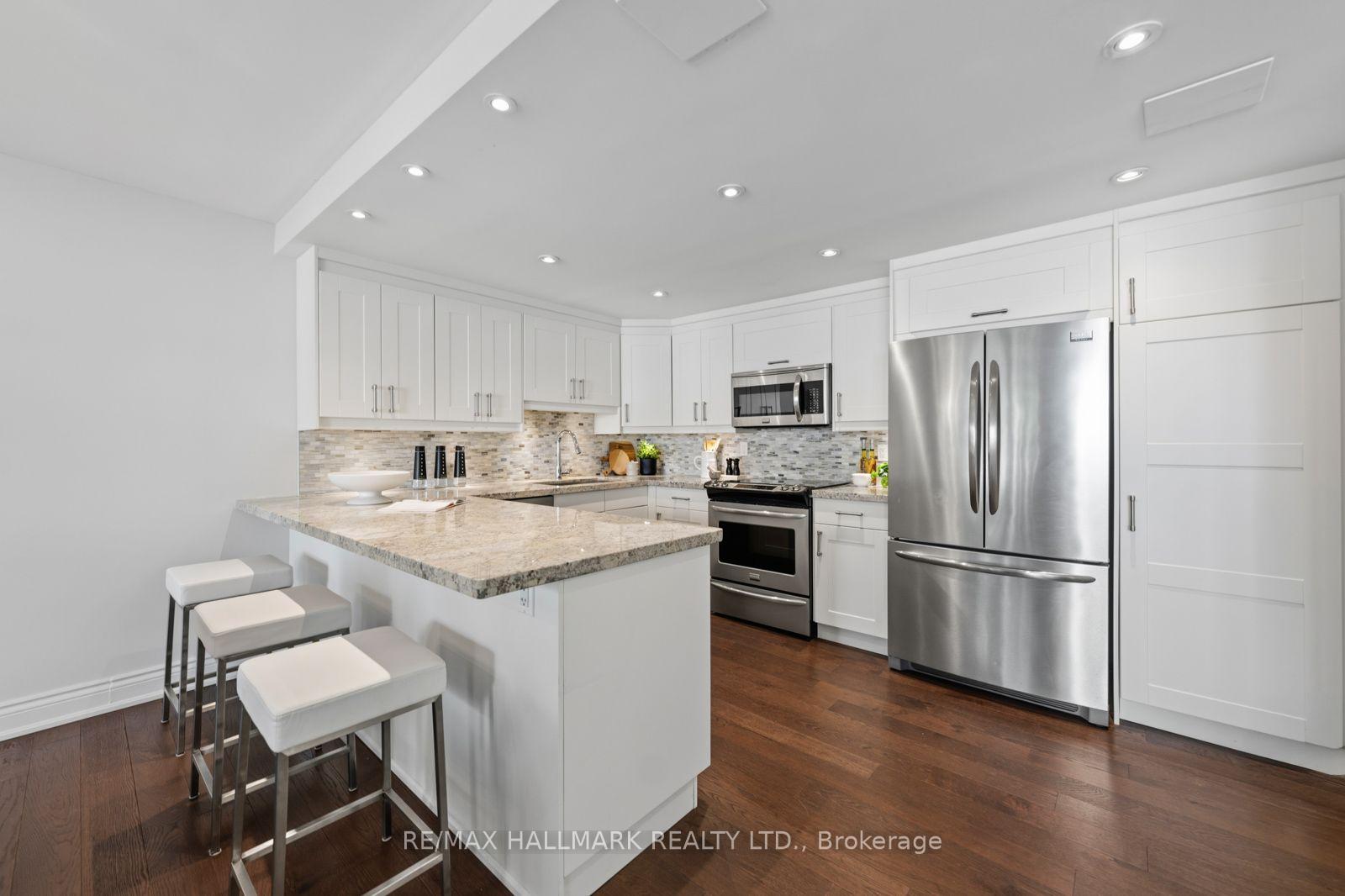 Photo 16 of Unit 108, 18 Lower Village Gate, Toronto, Forest Hill South — HOMEH